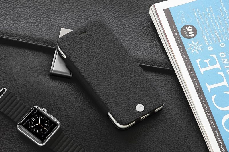 Kickstand Smartphone Wallets : Just Mobile Quattro Folio