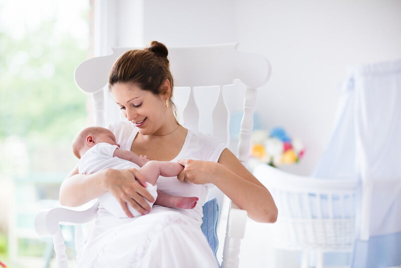 Mom-to-Mom Breastfeeding Support Platforms