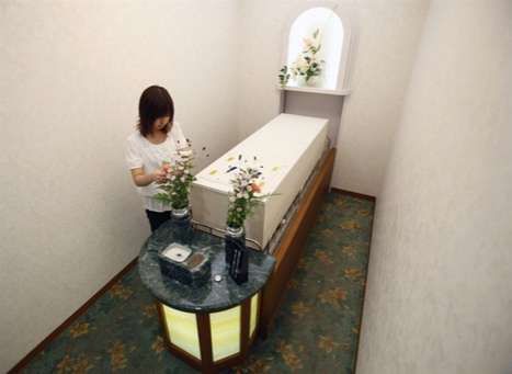 Japanese Corpse Lodging