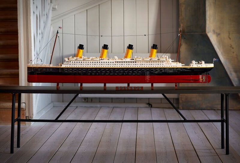 Scale-Model Ship Sets : Lego Titanic