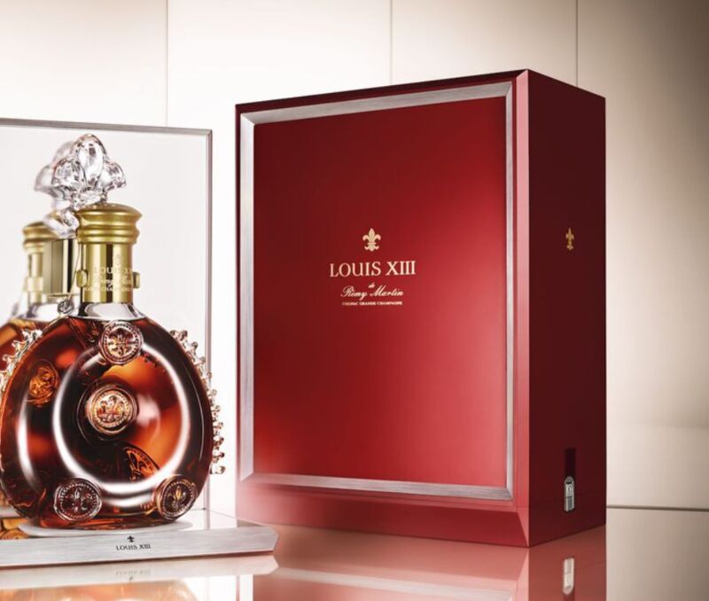 THE DROP in Gold LOUIS XIII Cognac - Official website