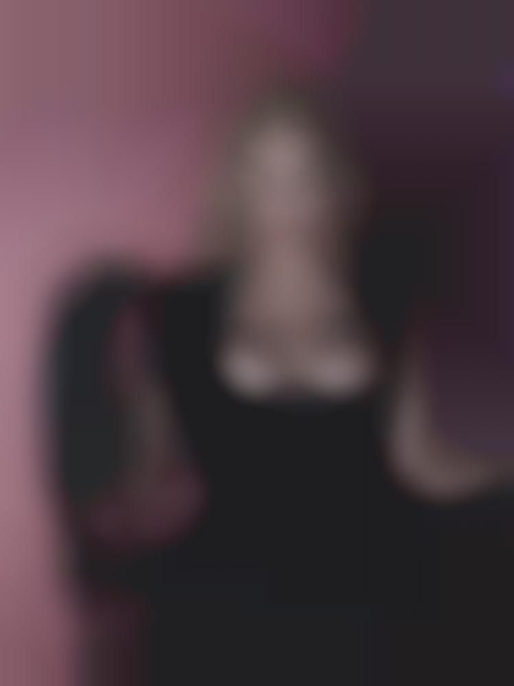 Topless Pop Queen Photoshoots
