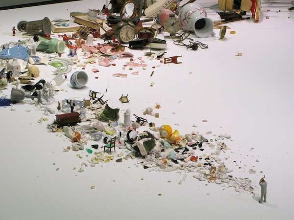 Past-Destroying Dioramas