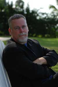 Michael Connelly, Author of "The Scarecrow" (INTERVIEW)