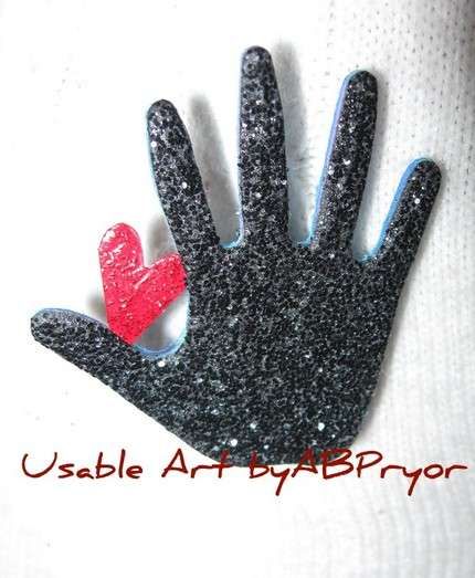 Sparkling Glove Creativity