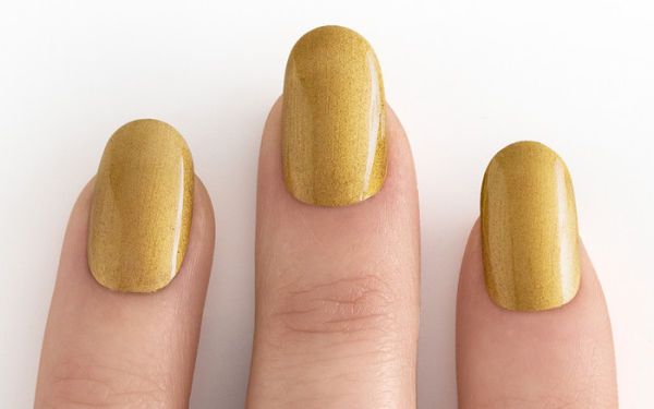 24 Carat Gold Manicures