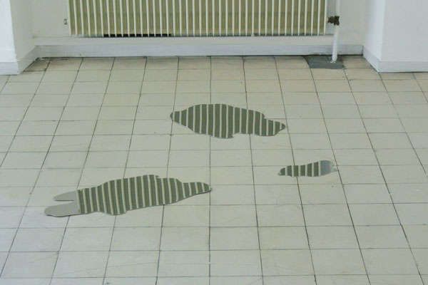 Faux-Spill Flooring