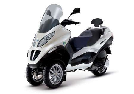 Hybrid Three-Wheelers 