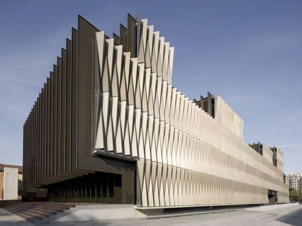 Serrated Facade Structures