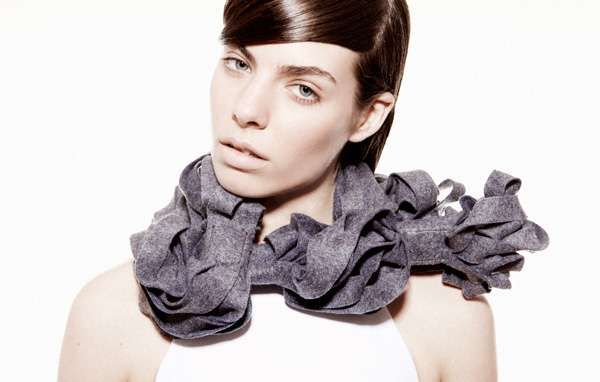 Moldable Magnetic Scarves