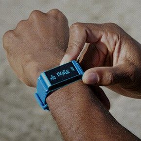 Oxygen-Monitoring Fitness Trackers