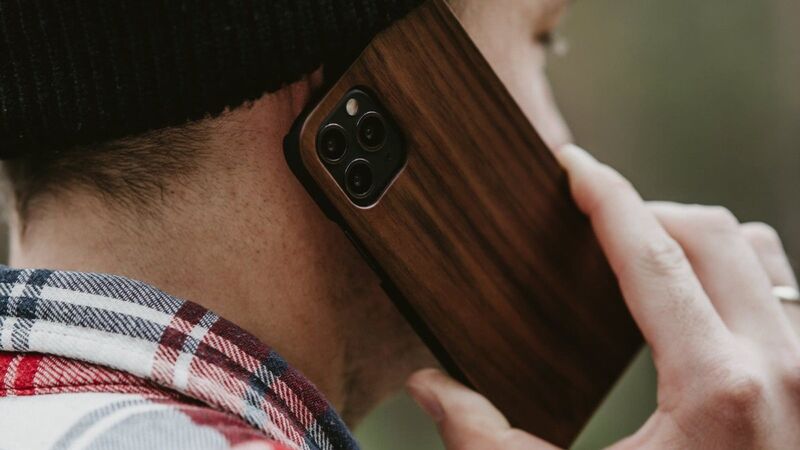 Timber-Accented Smartphone Cases