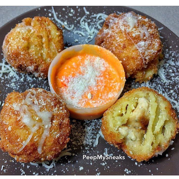 Fried Alfredo Pasta Balls