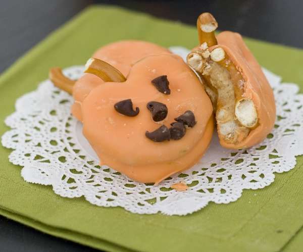 Crunchy Gourd Confections