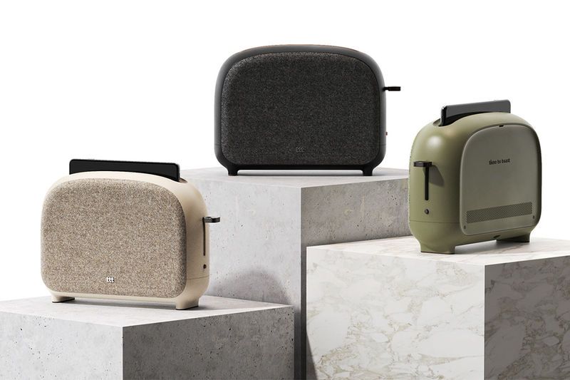 publiek Wijzerplaat afvoer Toaster-Inspired Smartphone Sanitizers : phone toaster
