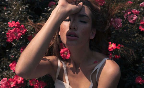 Sultry Floral Editorials