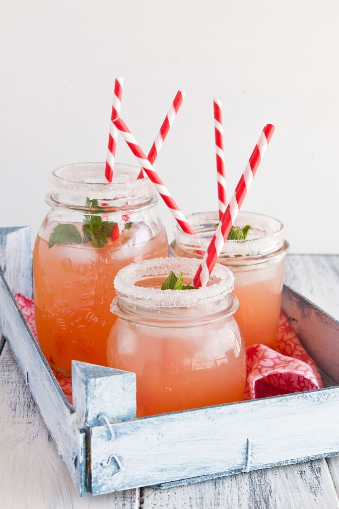 Pink Grapefruit Lemonades