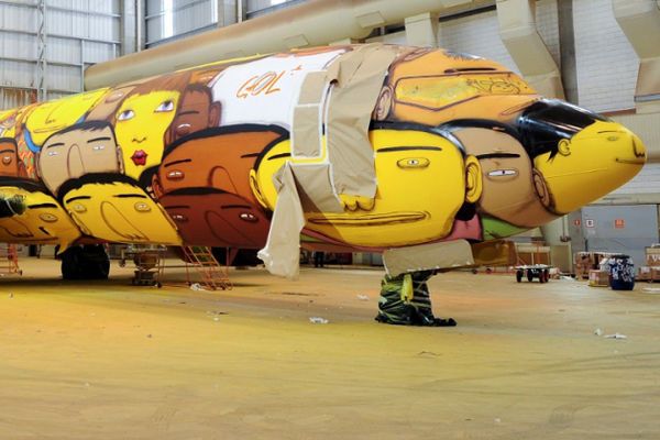 Vibrant Graffiti Planes