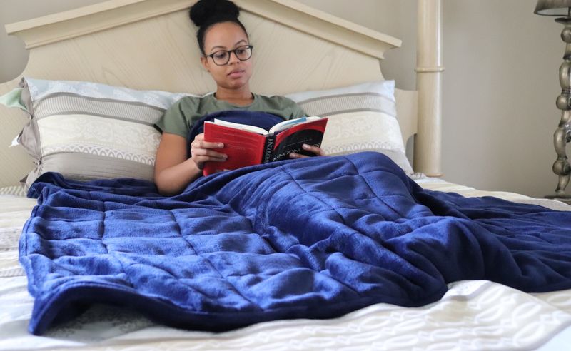 Travel-Ready Weighted Blankets : portable weighted blanket