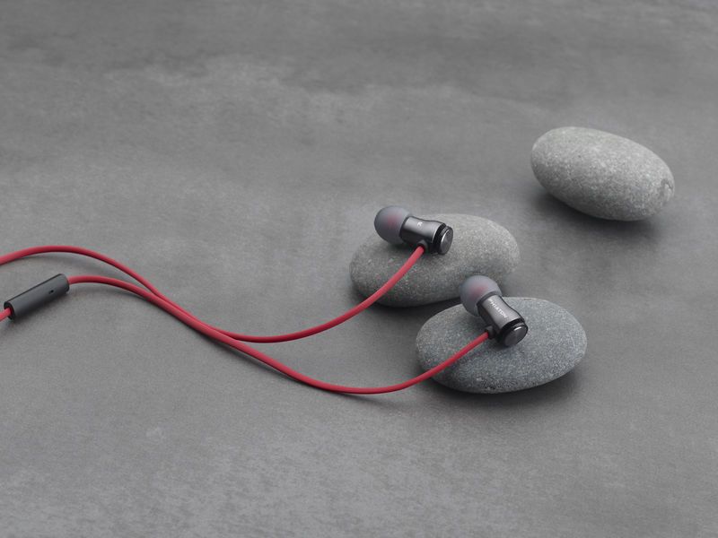 Noise-Cancelling Earbuds