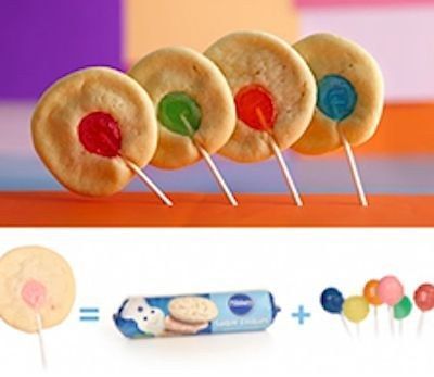 Rainbow Cookie Lollipops