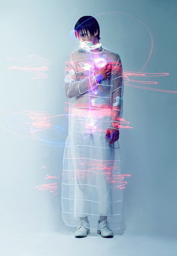 Artfully Illuminated Editorials