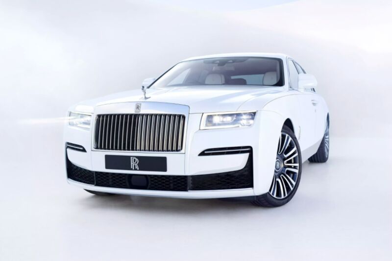 2021 Rolls-Royce Ghost First Drive - The Rolls for the Common Man