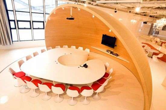 Heart-Shaped Conference Tables