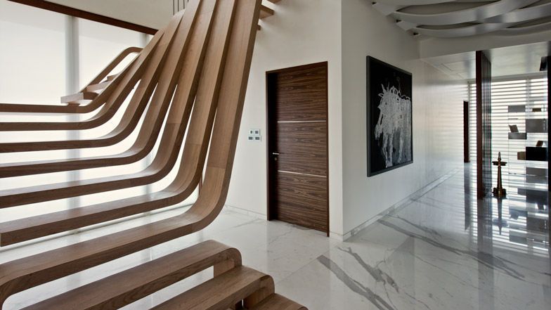 Harmonious Sculptural Staircases