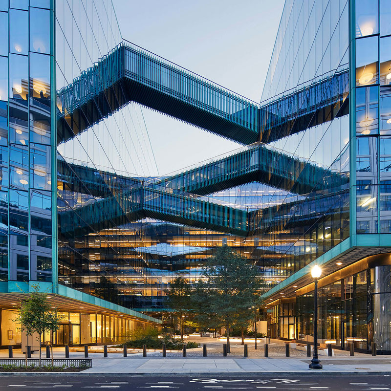 Connected Glassy Office Buildings : sky bridges