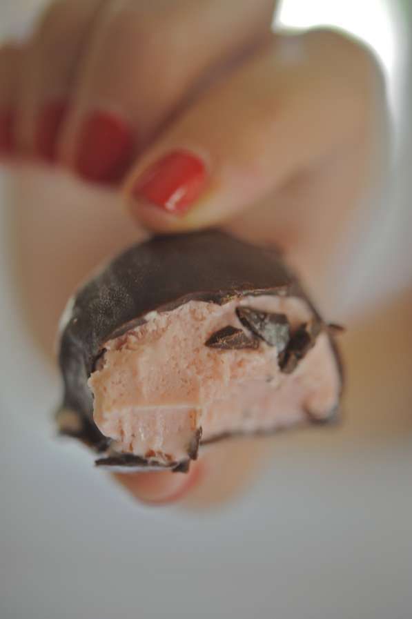 Frozen Cream Truffles