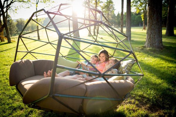 Hanging Geodesic Seats