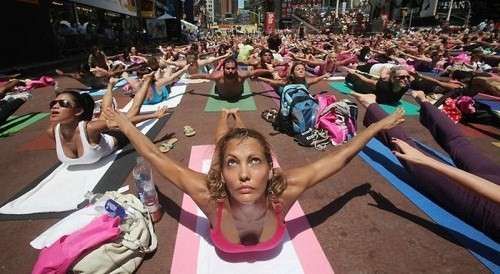 Street Yoga Parties