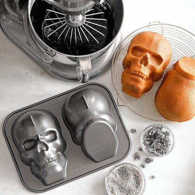 unusual cake moulds