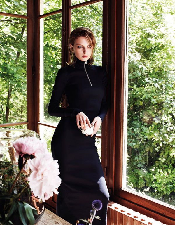 Elegantly Seductive Editorials