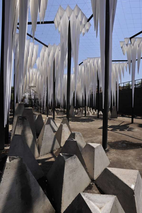 Suspended Stalactite Ceilings