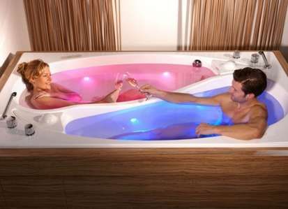 Dual-Bather Bathtubs